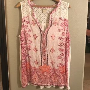 Lucky 🍀 Brand Mixed Media Top Size Large